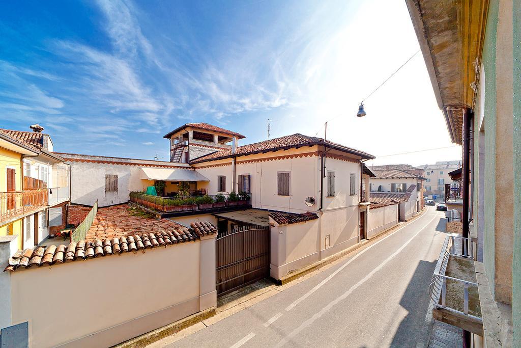 Casa Andrea La Morra Exterior foto